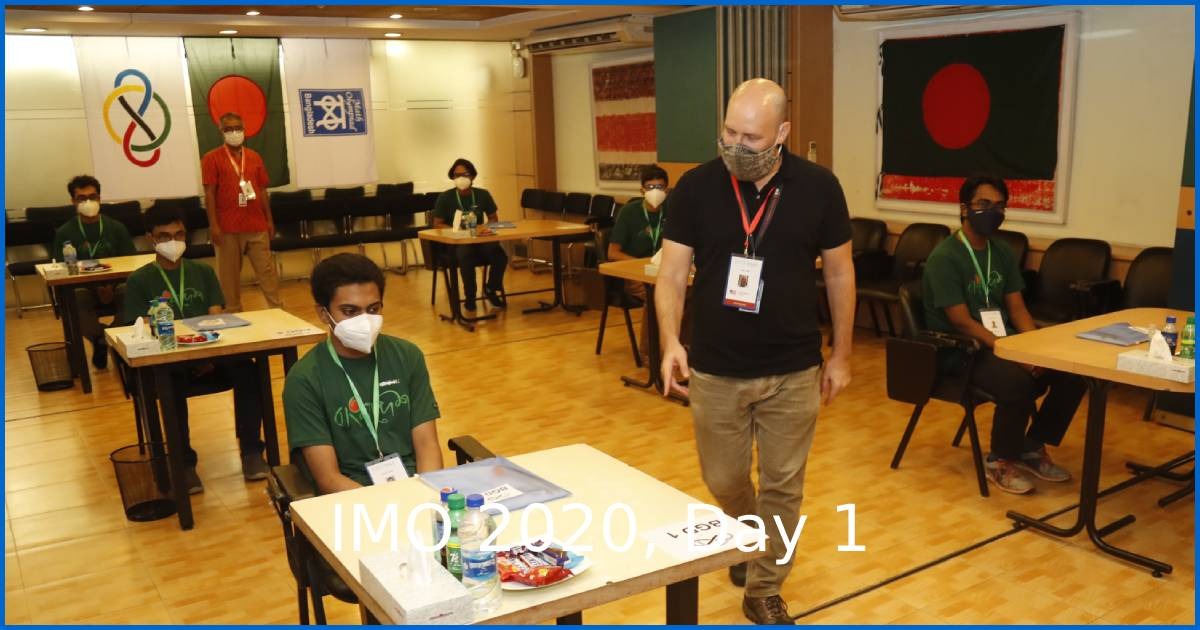 রাশিয়া থেকে পর্যবেক্ষণ, পরীক্ষা প্রথম আলোর প্রশিক্ষণকক্ষে